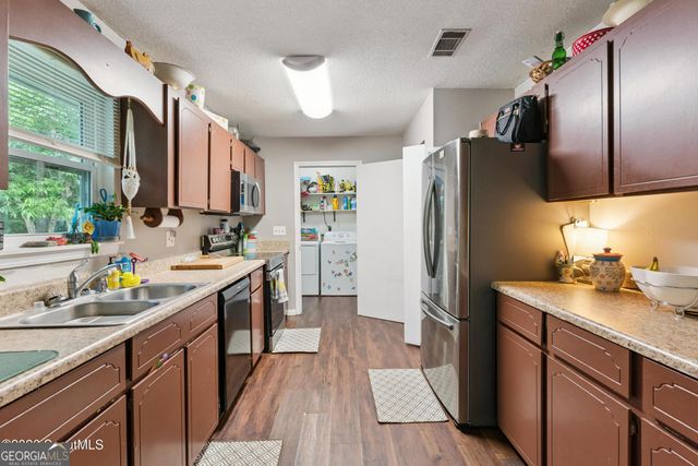 310 Buck Trc, Brunswick, GA 31524