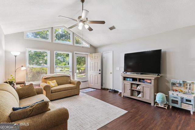 310 Buck Trc, Brunswick, GA 31524