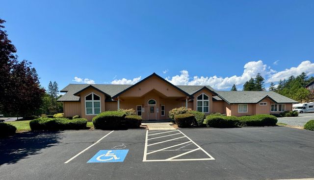 235 Cedar Brook Lane, Cave Junction, OR 97523
