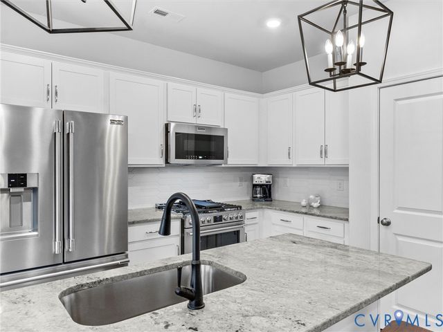 6460 Quinlynn Pl, Chesterfield, VA 23112