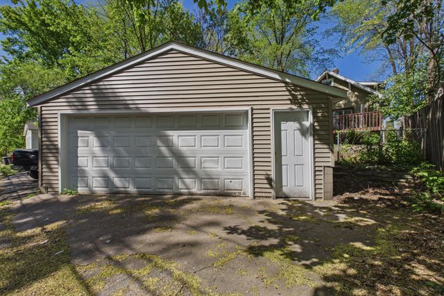 3450 Emerson Avenue N, Minneapolis, MN 55412