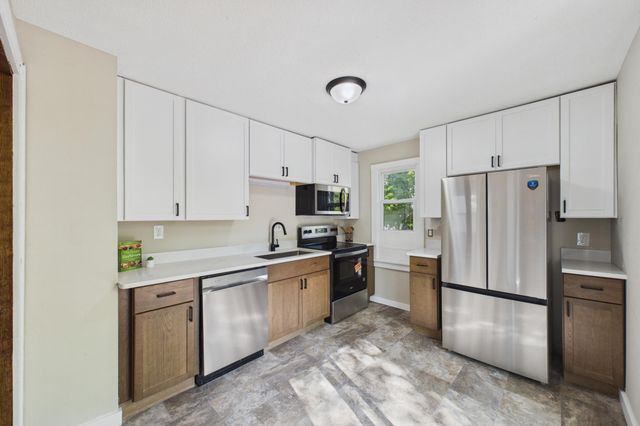 3450 Emerson Avenue N, Minneapolis, MN 55412