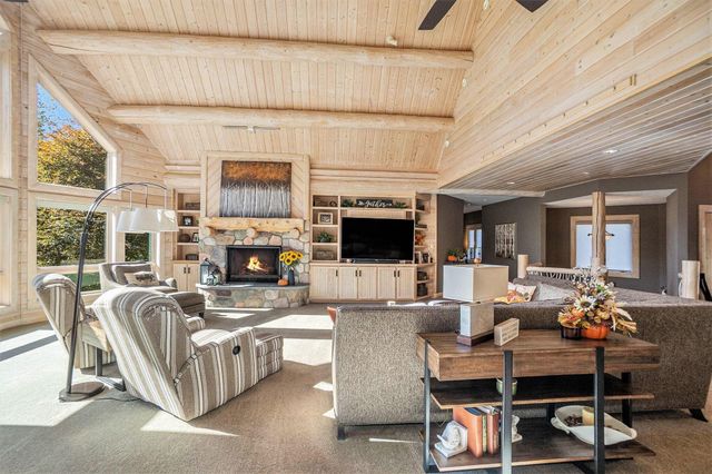 3424 Scenic Drive, North Muskegon, MI 49445