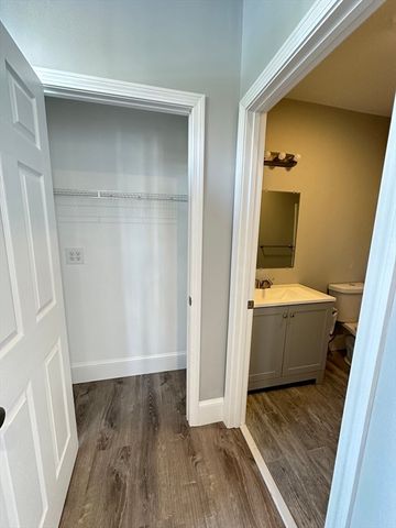 6 Monroe Street 102, Salem, MA 01970