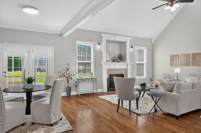 6924 Neville Drive, Ooltewah, TN 37363