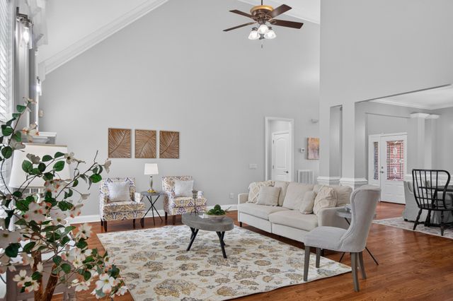 6924 Neville Drive, Ooltewah, TN 37363