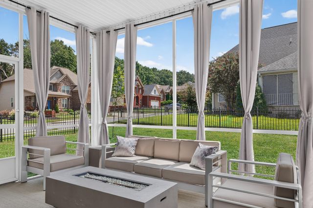 6924 Neville Drive, Ooltewah, TN 37363