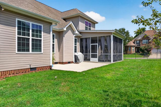 6924 Neville Drive, Ooltewah, TN 37363