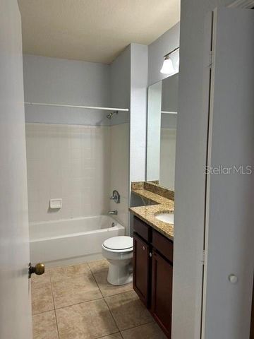 126 VISTA VERDI CIRCLE 204, Lake Mary, FL 32746