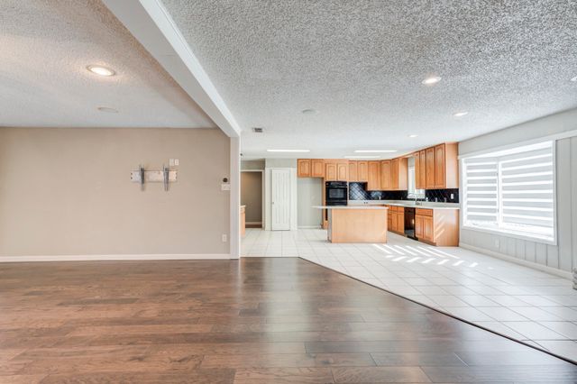 5407 7th Street, Lubbock, TX 79416