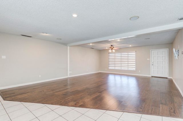 5407 7th Street, Lubbock, TX 79416