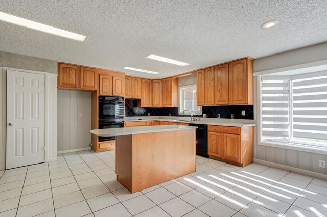 5407 7th Street, Lubbock, TX 79416