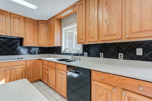 5407 7th Street, Lubbock, TX 79416