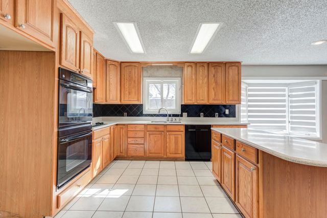 5407 7th Street, Lubbock, TX 79416