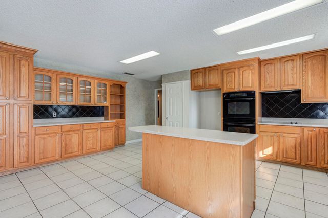 5407 7th Street, Lubbock, TX 79416