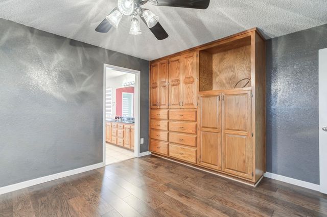 5407 7th Street, Lubbock, TX 79416