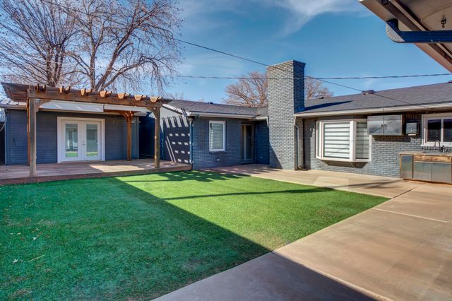 5407 7th Street, Lubbock, TX 79416