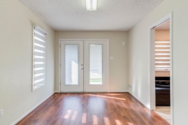 5407 7th Street, Lubbock, TX 79416