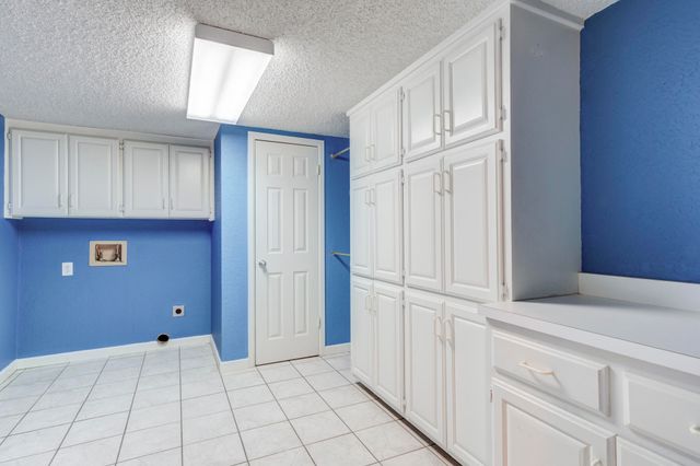 5407 7th Street, Lubbock, TX 79416