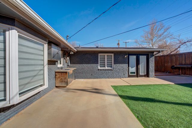5407 7th Street, Lubbock, TX 79416