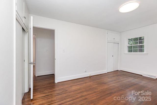 2734 Dunlavin Way, Charlotte, NC 28205