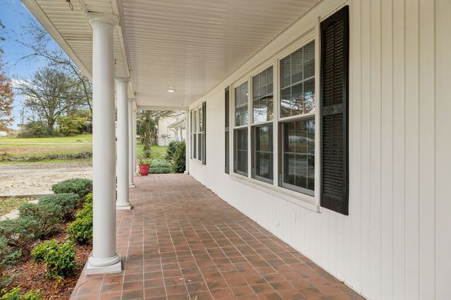 202 High St, Alexandria, TN 37012