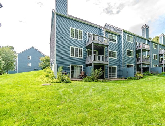 405 Bentley Court, Brewster, NY 10509