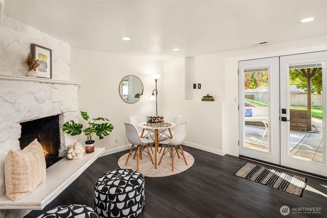 20529 103rd Avenue SE, Kent, WA 98031