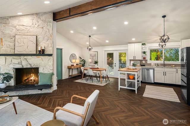 20529 103rd Avenue SE, Kent, WA 98031