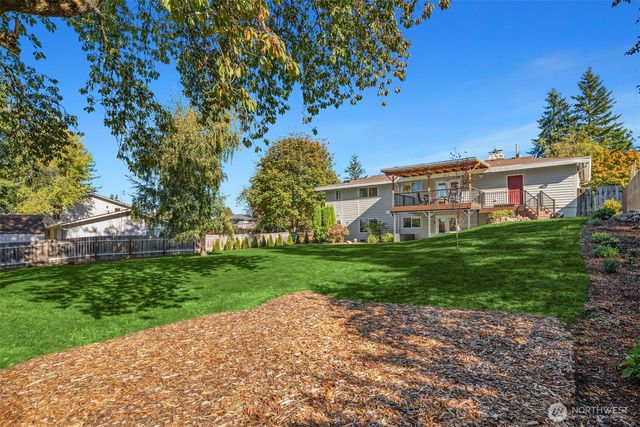 20529 103rd Avenue SE, Kent, WA 98031