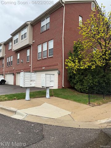 25409 Saint James, Southfield, MI 48075