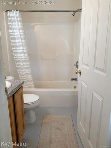 25409 Saint James, Southfield, MI 48075