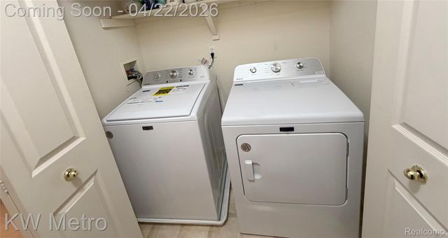 25409 Saint James, Southfield, MI 48075