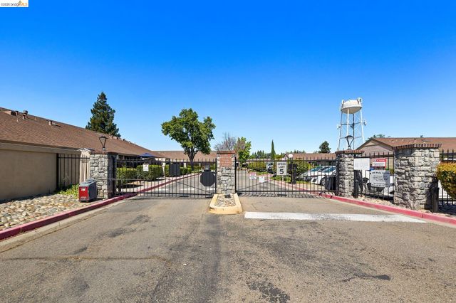 906 Villa Terrace, Brentwood, CA 94513