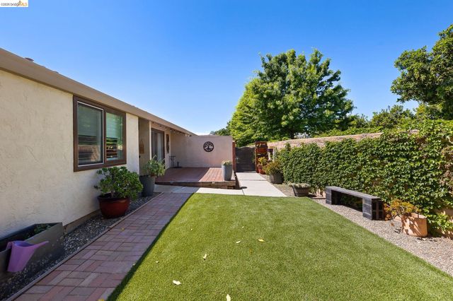 906 Villa Terrace, Brentwood, CA 94513