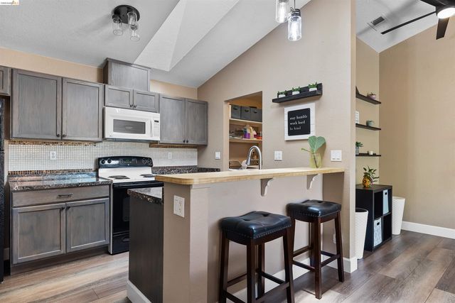 906 Villa Terrace, Brentwood, CA 94513