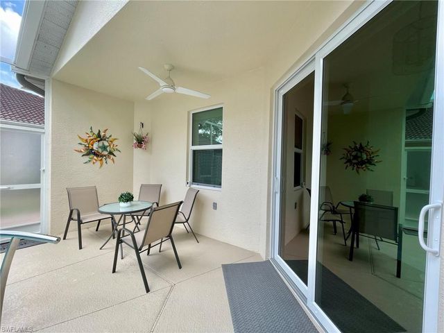 1628 Cayman CT 2, Naples, FL 34119