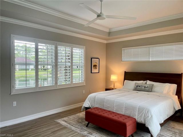 1628 Cayman CT 2, Naples, FL 34119