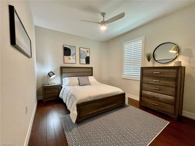 1628 Cayman CT 2, Naples, FL 34119