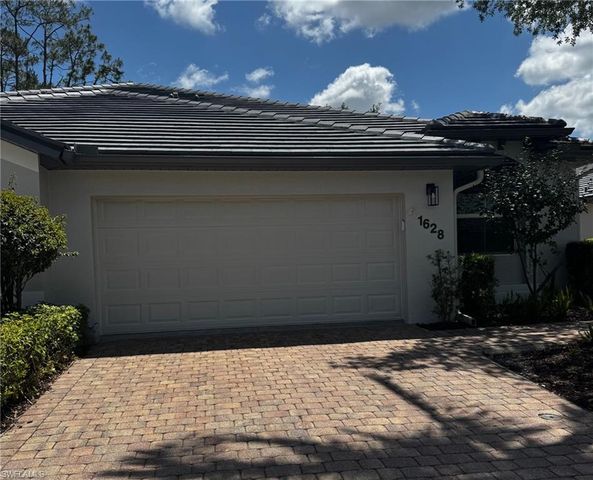 1628 Cayman CT 2, Naples, FL 34119