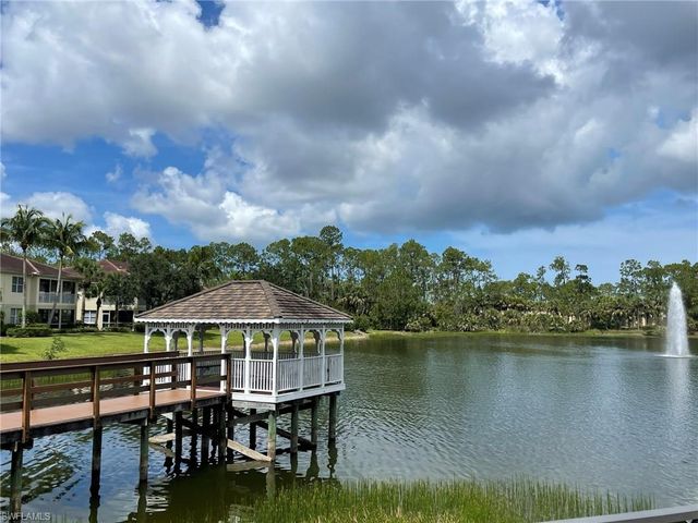 1628 Cayman CT 2, Naples, FL 34119