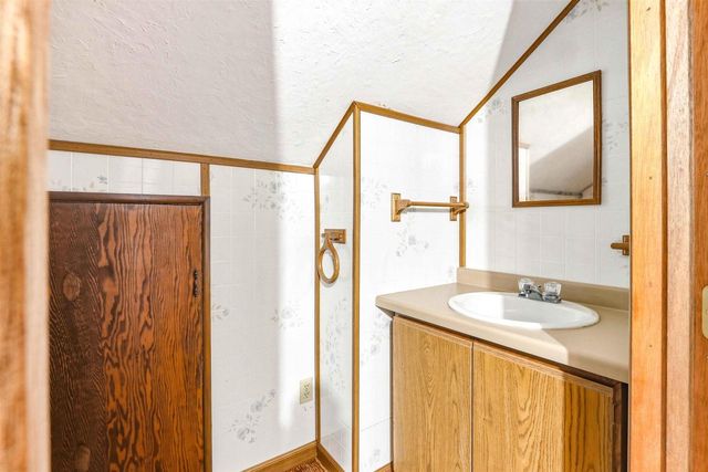 570 High Avenue, Hillsboro, WI 54634