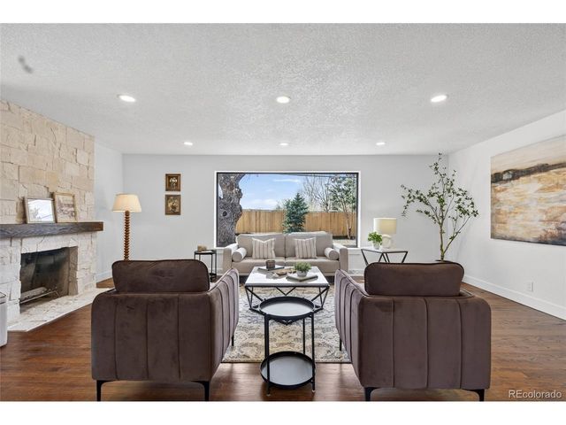 583 S Oneida Way, Denver, CO 80224