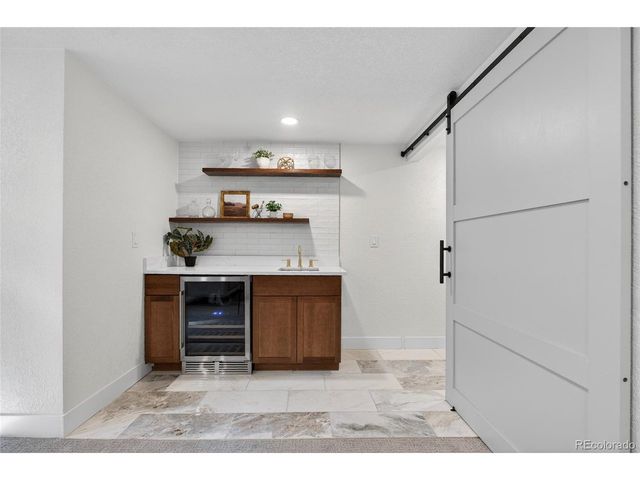 583 S Oneida Way, Denver, CO 80224