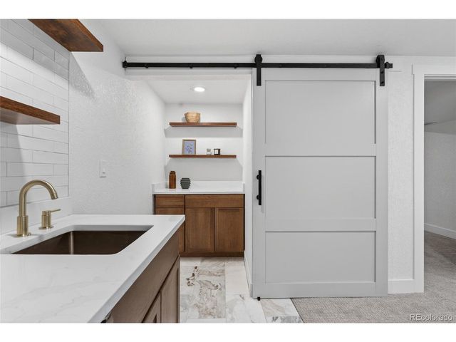 583 S Oneida Way, Denver, CO 80224