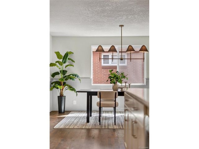 583 S Oneida Way, Denver, CO 80224