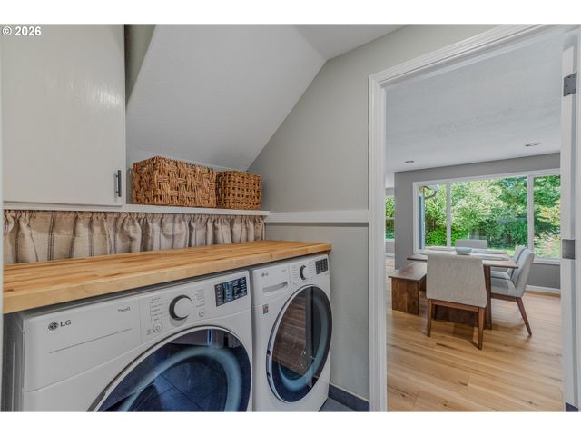 8020 Ne 101ST Cir, Vancouver, WA 98662