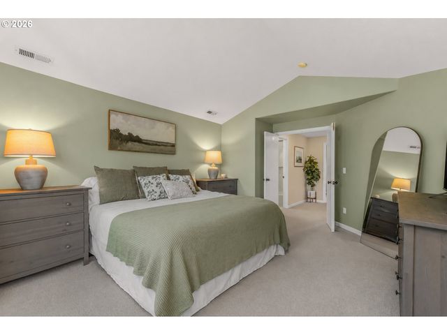 8020 Ne 101ST Cir, Vancouver, WA 98662