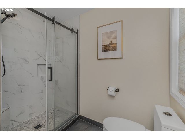 8020 Ne 101ST Cir, Vancouver, WA 98662