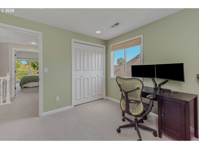 8020 Ne 101ST Cir, Vancouver, WA 98662